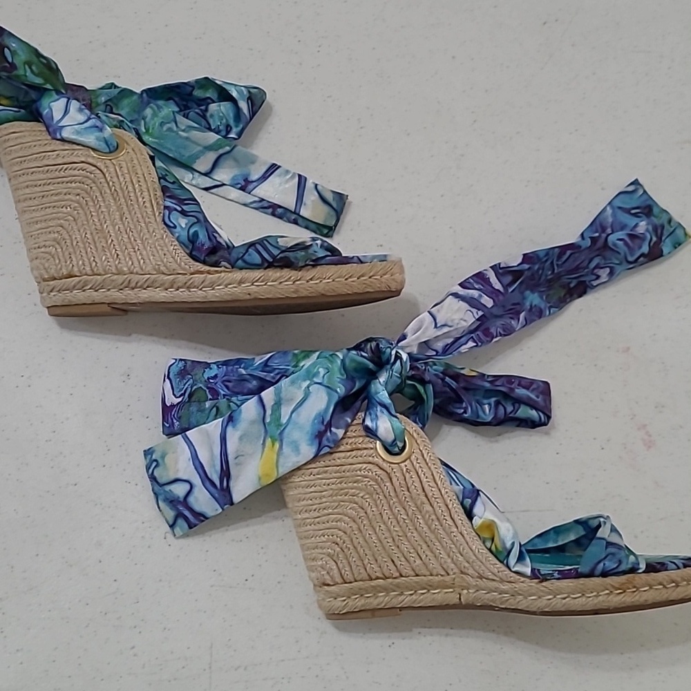 BCBGeneration RUBY Blue & Green Sandals with Ribbon Ankle Ties Size 9.5 - Picture 7 of 12